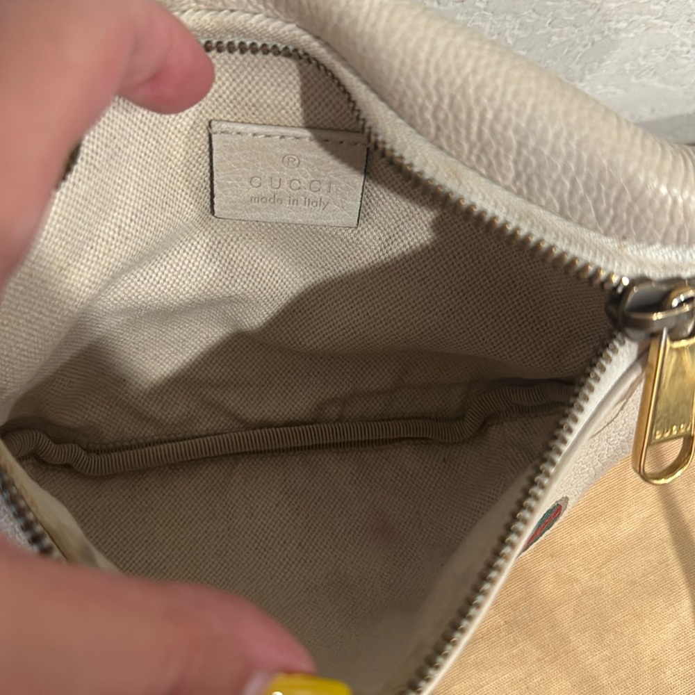 Gucci Grained Calfskin Small Logo Belt Bag eith COA - Picture 10 of 16